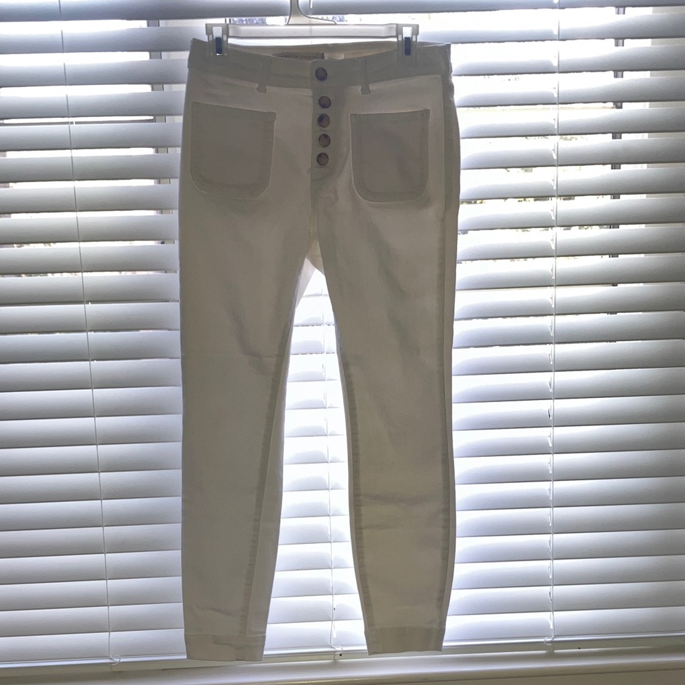 Pilcro Cream High-Rise Button-Front Skinny Jeans